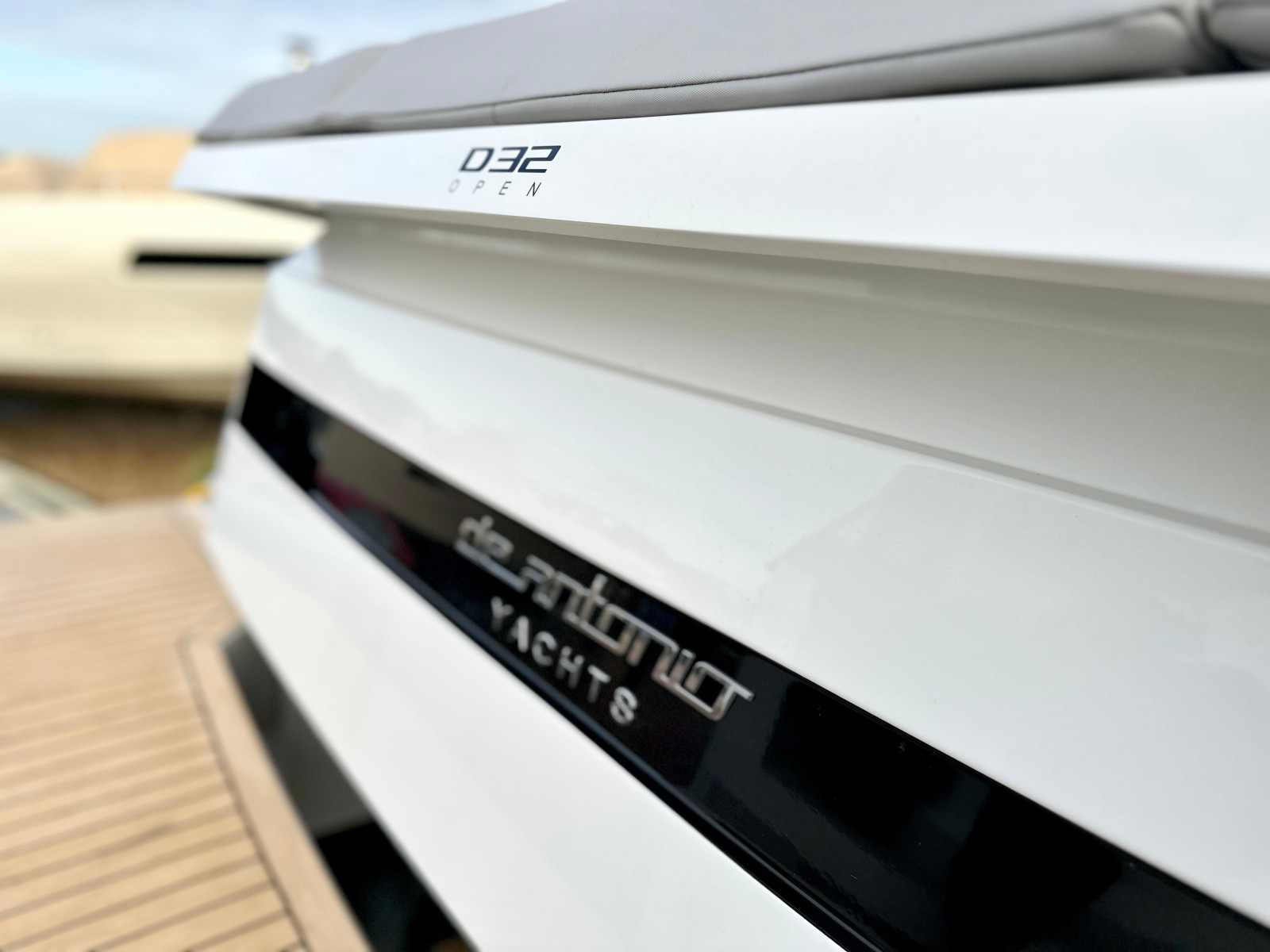 Picture of a De Antonio Yachts D32