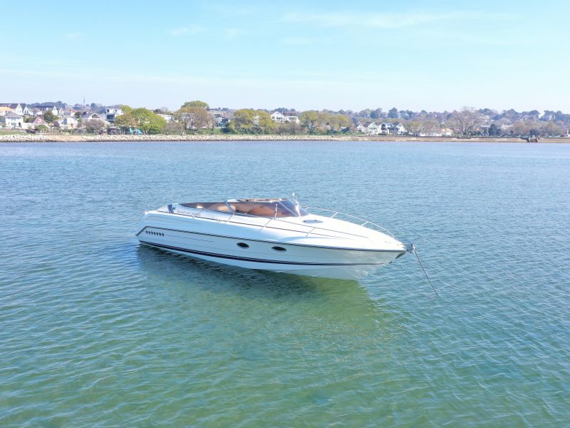 Sunseeker Hawk 31